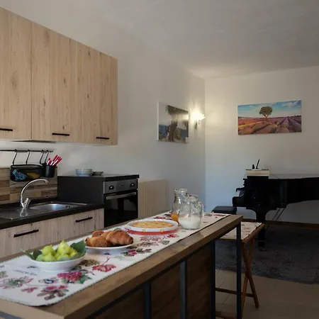 Masseria San Basilio ジュルディニャーノ