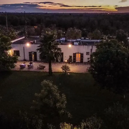 Masseria San Basilio ゲストハウス ジュルディニャーノ